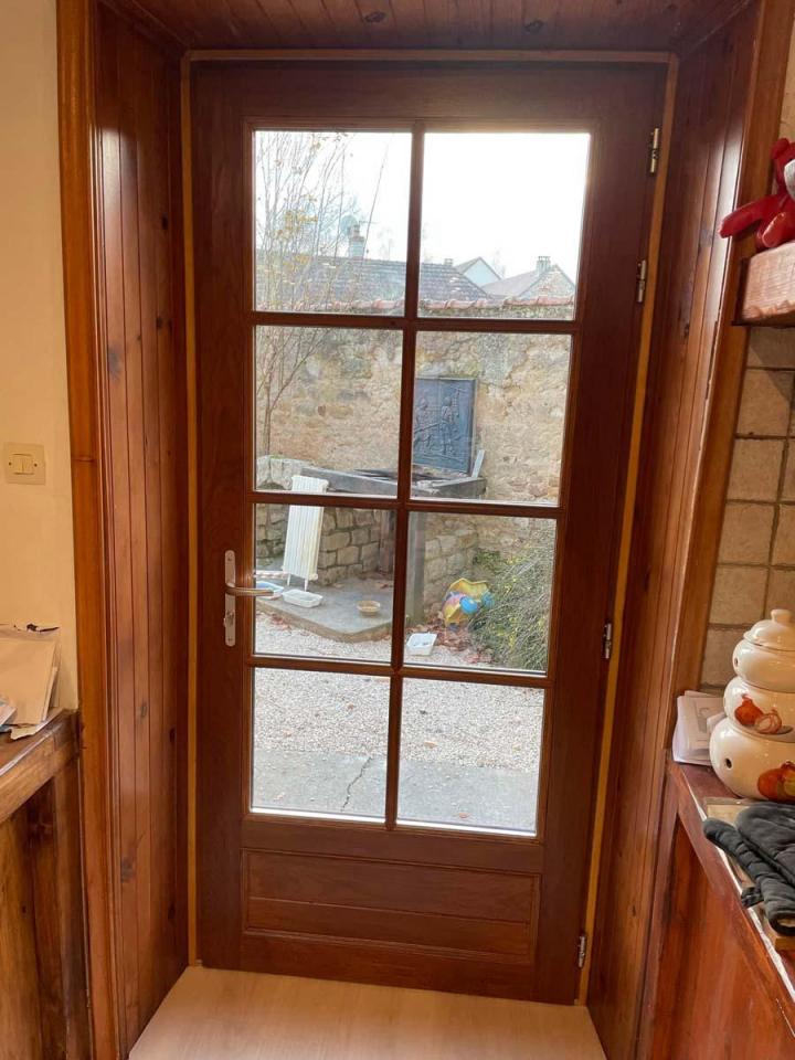 Fabrication meubles en bois Moulins-Engilbert