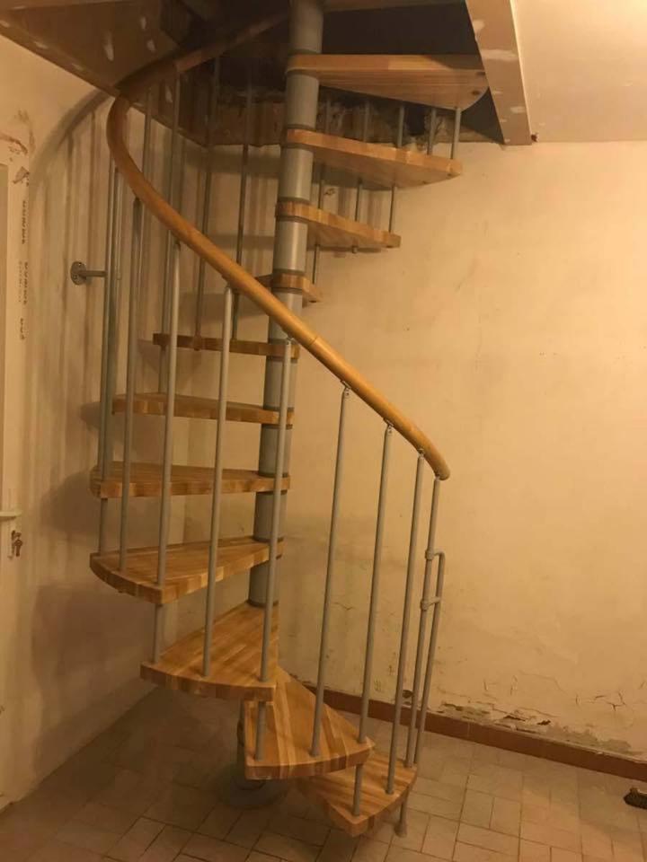 Menuiserie en bois, Moulins-Engilbert