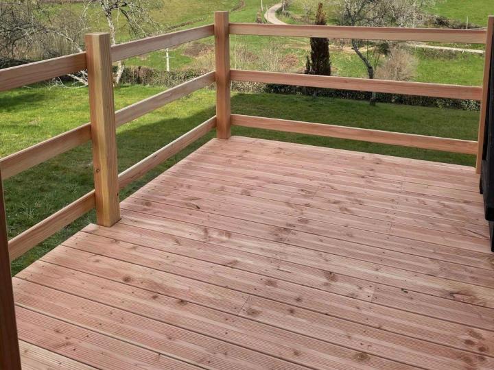 Menuiserie alu, Moulins-Engilbert