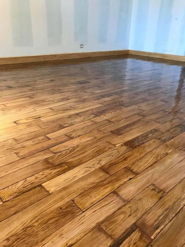 Meubles en bois sur mesure Moulins-Engilbert