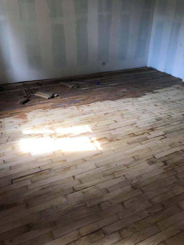 Menuiserie en bois, Moulins-Engilbert