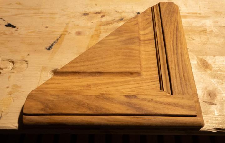 Fabrication menuiseries en bois Moulins-Engilbert