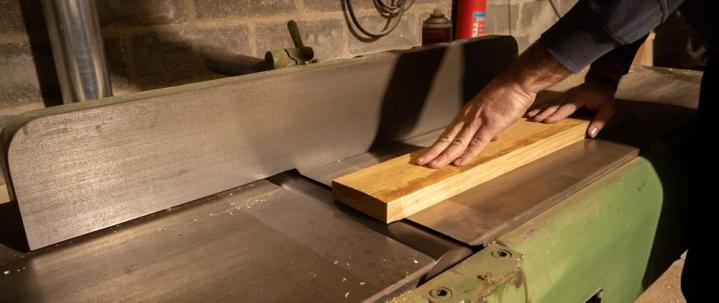 Fabrication menuiseries en bois Moulins-Engilbert